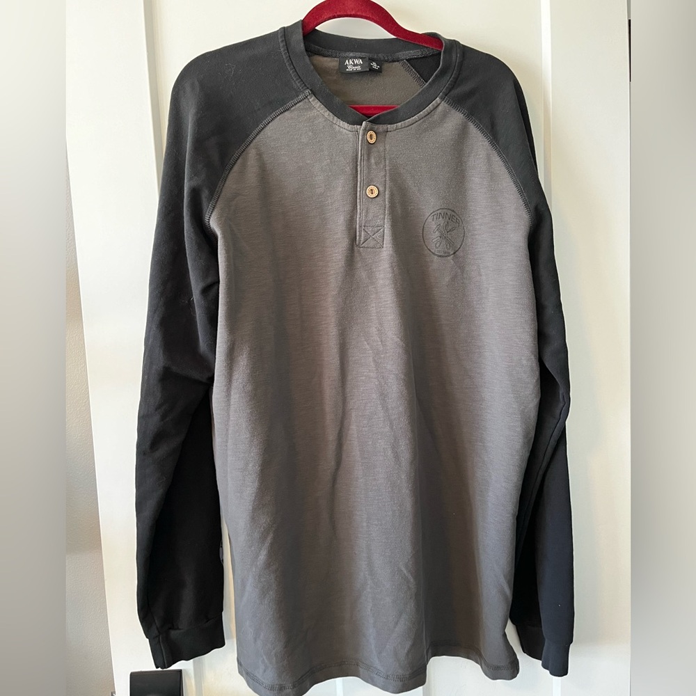 AKWA Classic Long Sleeve Henley. 1/4 Button. Tinner. Safety. XL. Made in…